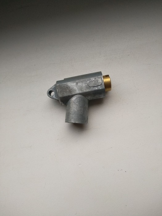 6SLogr_gAt0.jpg