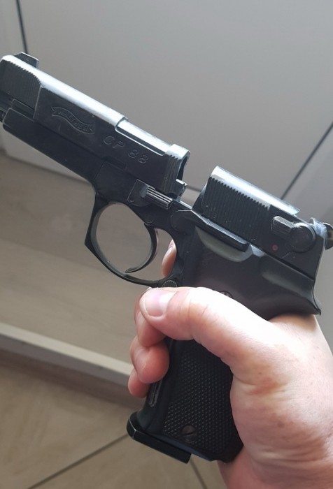 7G0yqO8kAko.jpg