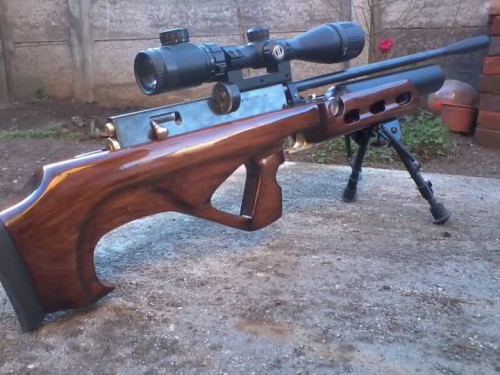 28rh9uq.jpg
