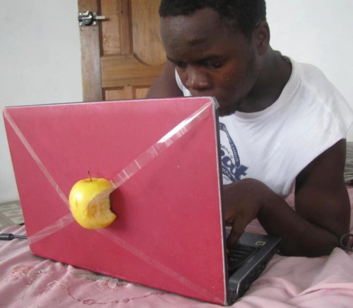 A-funny-African-version-of-an-Apple-laptop-computer.jpg