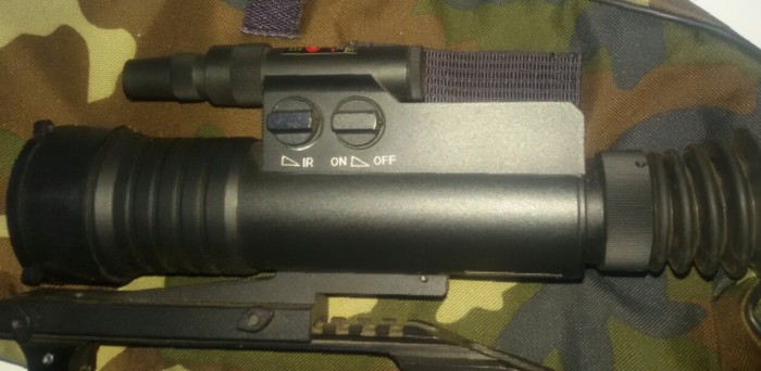 ef7141731c51h.jpg