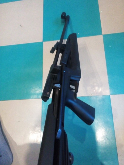Gf7Sl9_zG_A.jpg