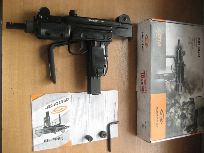 Gletcher_UZM-01.jpg